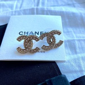 Pre-loved Chanel crystal CC earrings